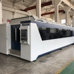 पेशेवर सीएनसी फाइबर लेजर काटने की मशीन 1000 w 1500 w विनिमय तालिका के साथ