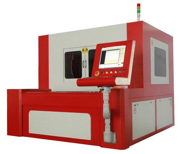 उच्च सटीक धातु भागों के लिए 380 v 50/60 हर्ट्ज फाइबर लेजर काटने की मशीन